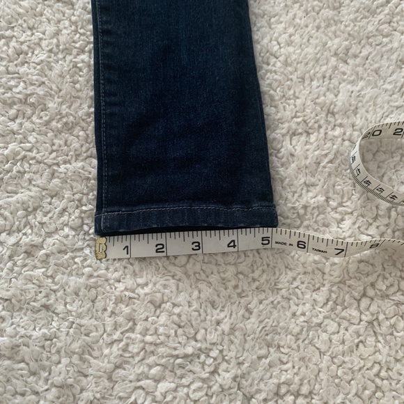 Joe's Jeans Chelsea Fit Mid-Rise Skinny Jeans size 25 ✨HOST PICK✨ - Picture 7 of 10